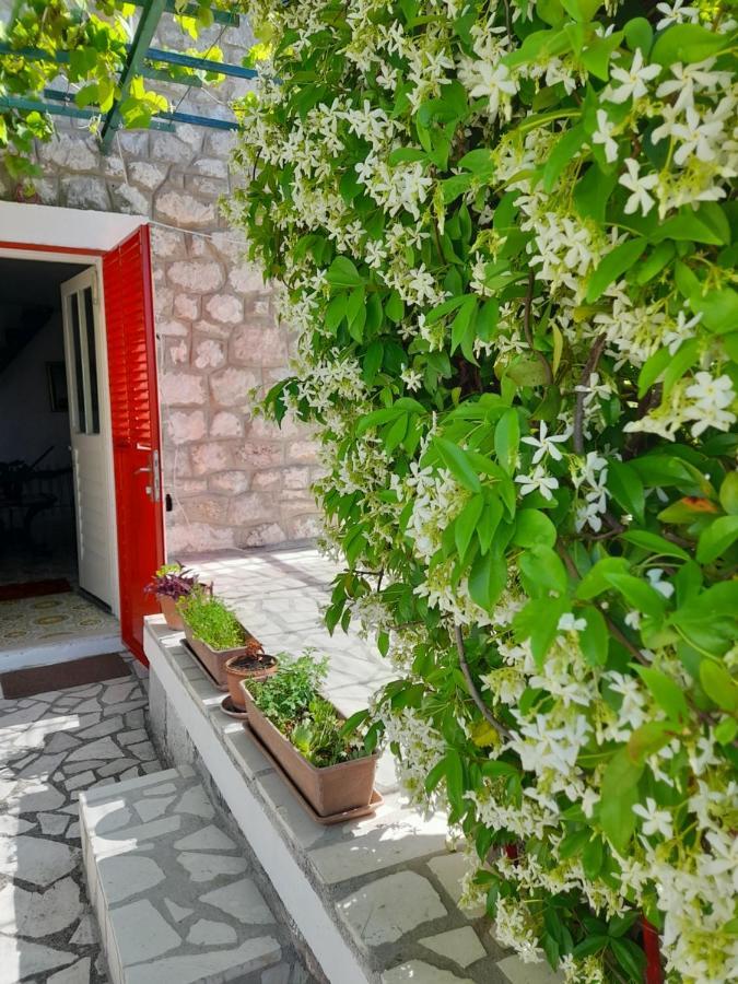 Willa Stone House In Buljarica Petrovac Zewnętrze zdjęcie