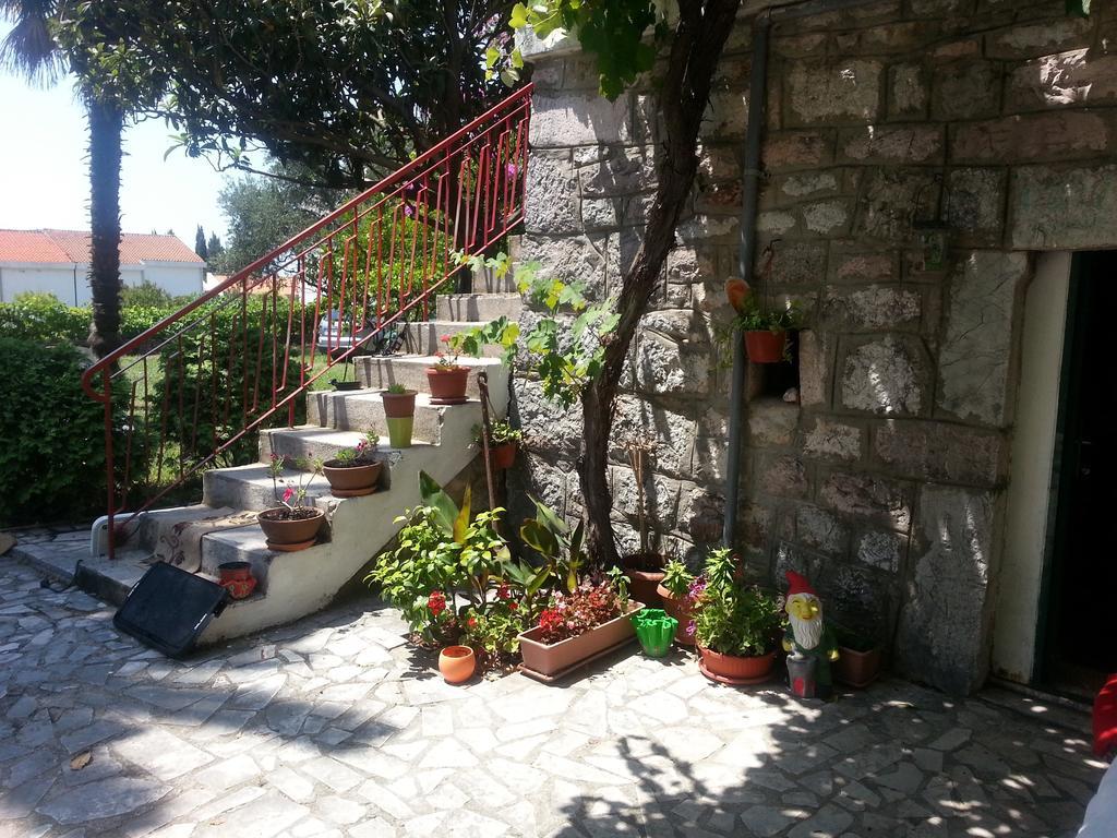 Willa Stone House In Buljarica Petrovac Pokój zdjęcie